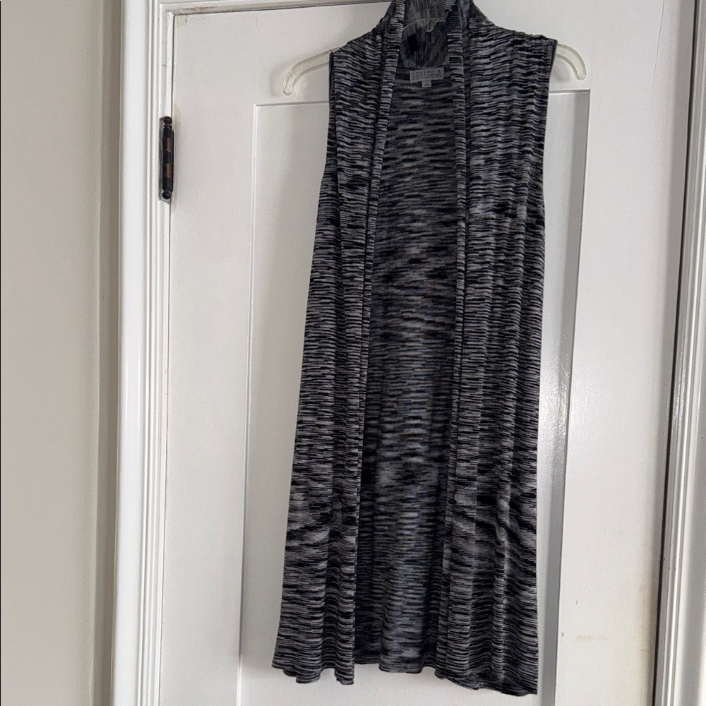 Sleeveless Gray Patterned long sweater vest